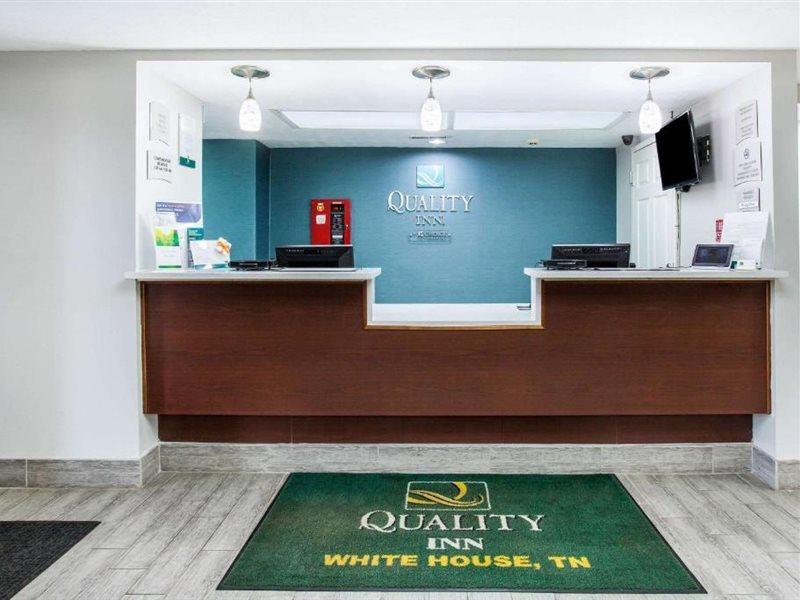 Quality Inn - Уайт Хаус Екстериор снимка